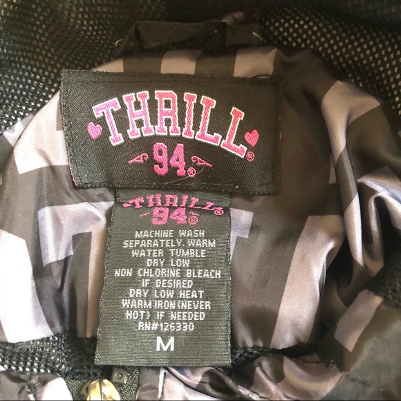 Windbreaker Jacket With Hoodie - Picture 6 of 6